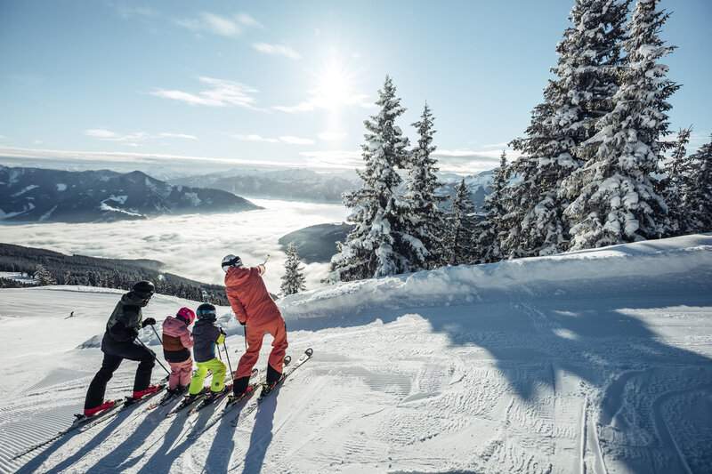 Salzburgerland - lyzovacka - zima - ski opening - Rakusko - austria.sk